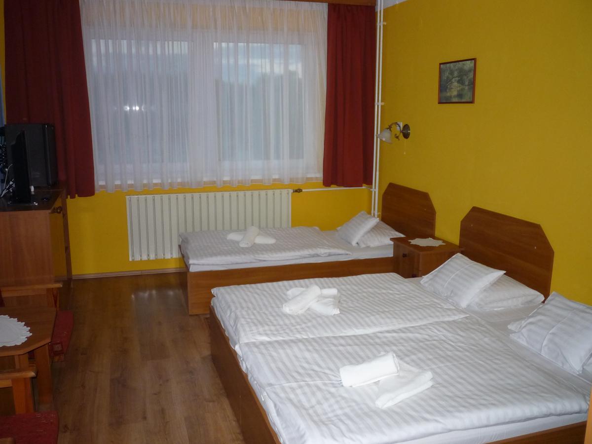 Tiszafüred Hableany Hotel מראה חיצוני תמונה
